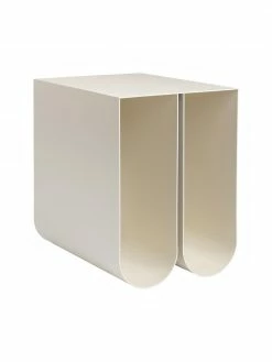Table d'appoint métal beige Curved, larg. 26 x long. 36 cm
